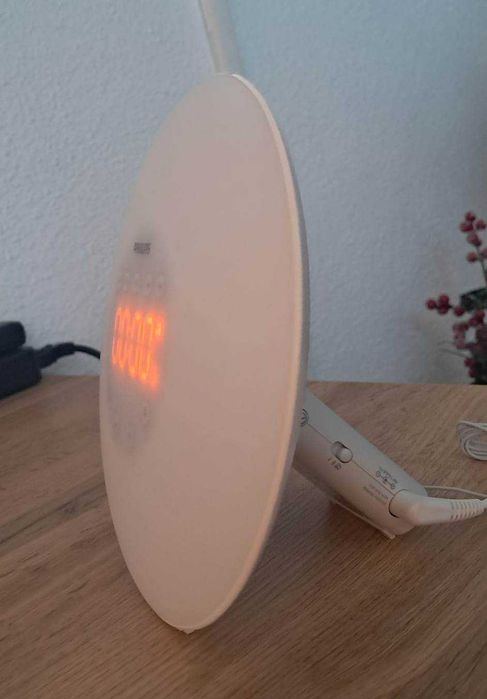Radio  FM cu ceas Philips LED, Wake-up light