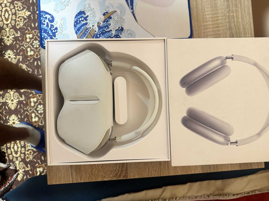 Apple Airpods MAX /White/