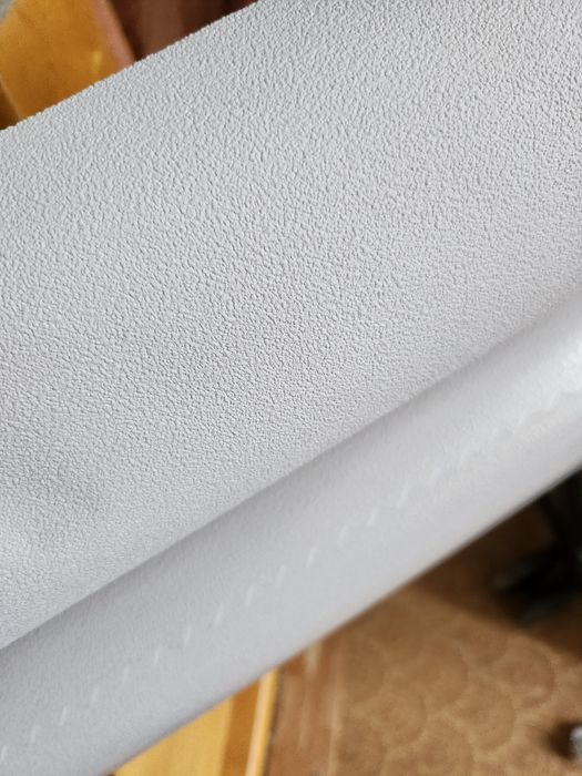 Продам обои новые