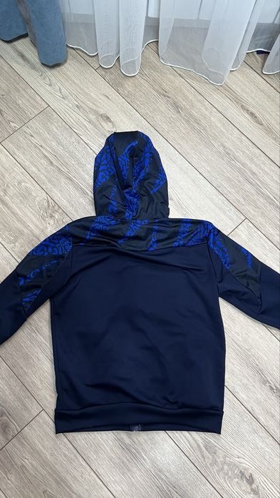 Продам вещи Кфф