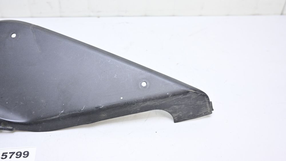 Carena Inferioara Dreapta Yamaha YZF R125 2014 - 2018