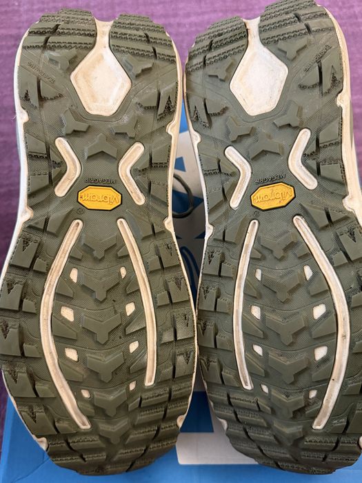 Vând Hoka Kaha 3 low gtx