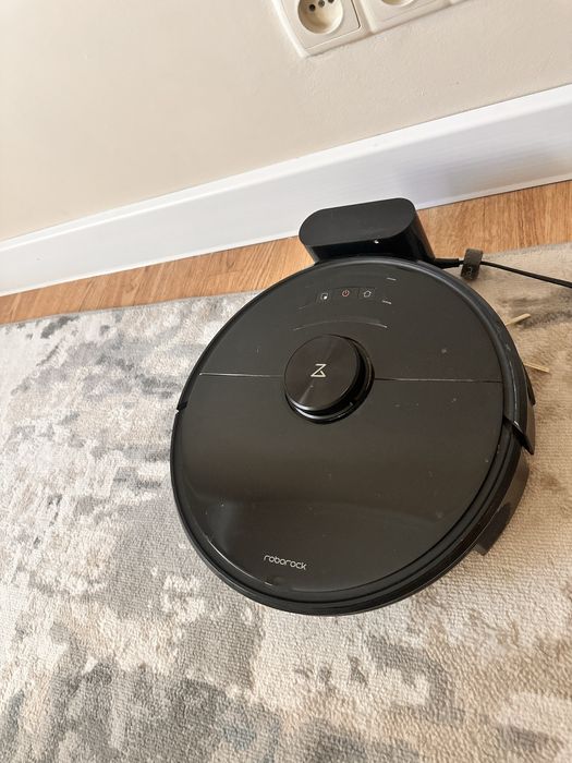 Робот пылесос  roborock s6 maxV