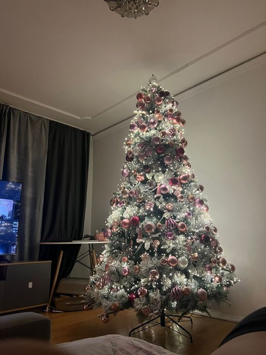 Продам ёлку, 210см, сборная