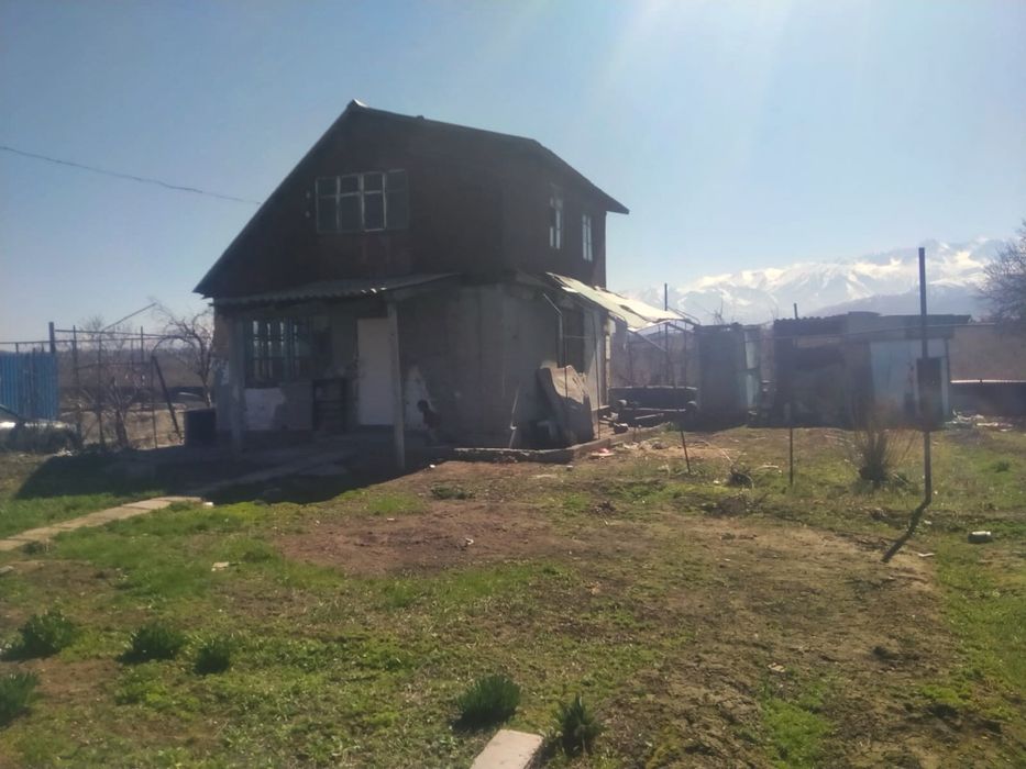 Продам дачу вдоль бака