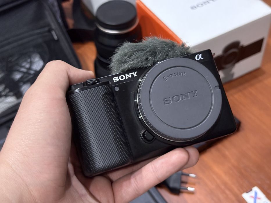 Sony zv e10 сатам/продам