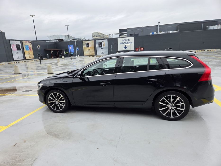 VOLVO V60 2015 — imagine 4