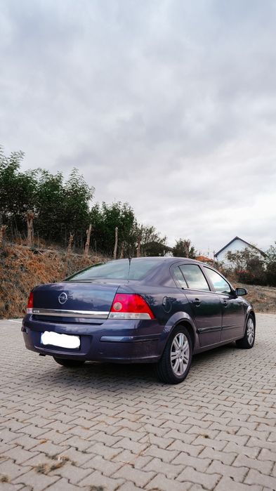 OPEL Astra 2008 — imagine 3