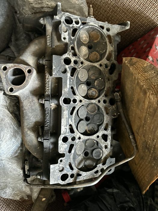 Продам на запчасть матор ауди а4 1,8т АЕВ
