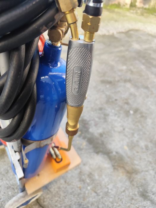 Мобилен оксижен с 2х3.5 литра бутилки