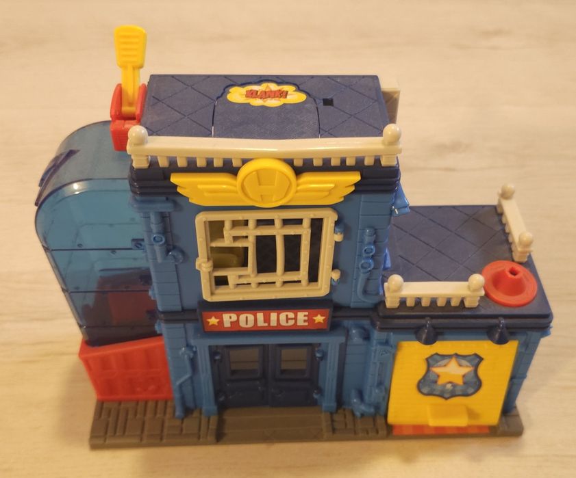 SuperThings diferite seturi