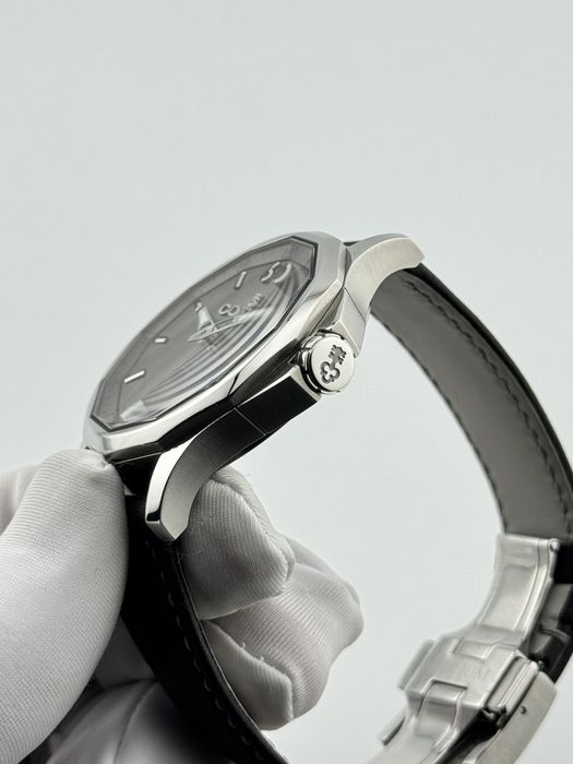 Наручные часы Corum Admirals Cup Legend