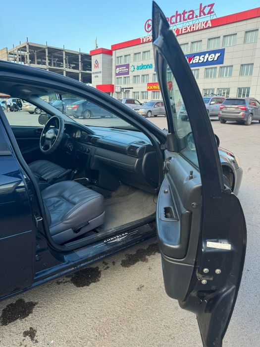 Крайслер себринг 2004г