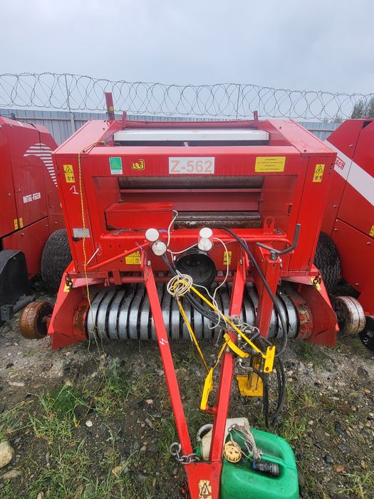 Привозные пресс подборщики с Европы.