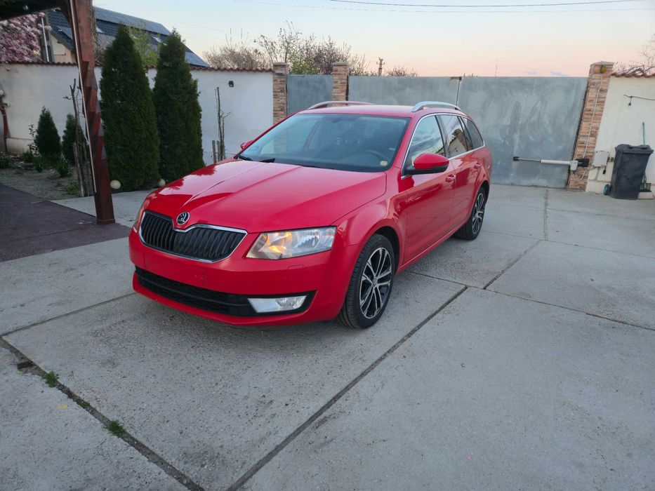 Skoda octavia 3 Corrida Red 2.0 150 cp DSG 2015 237.000 km