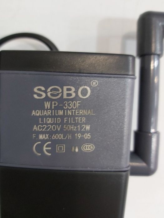 Вътрешен филтър за аквариум
