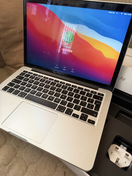 MacBook Air 13inch* Части