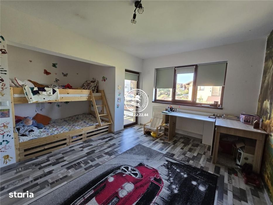 Vila cu 5 camere si 2 bai, de vanzare in Horpaz