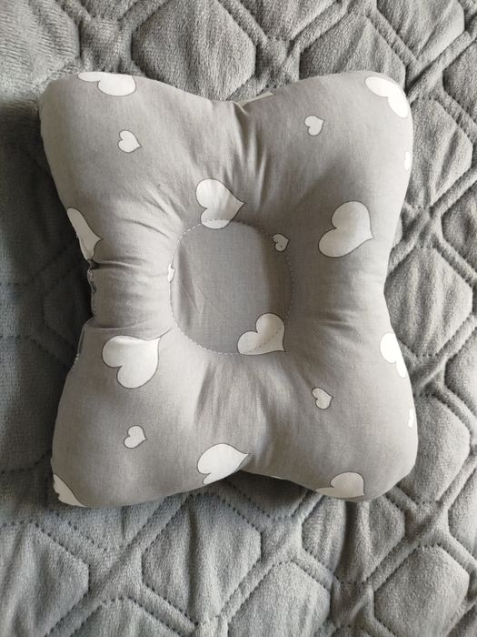 Подушка для новорожденных