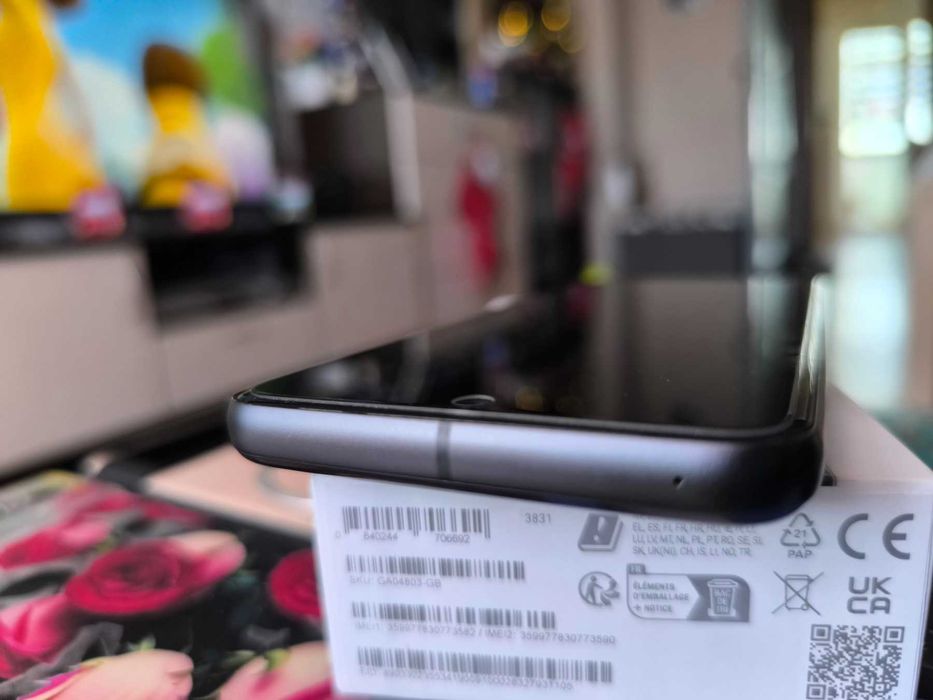 Продавам Google Pixel 8 5G Obsidian 128GB