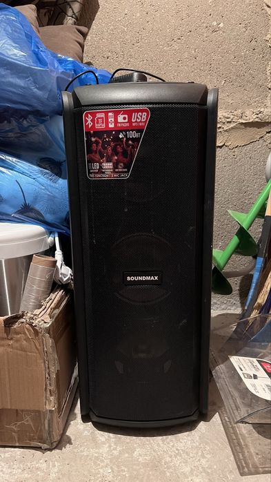 Продам портативную колонку