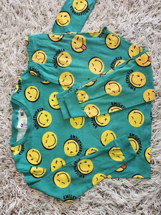 4 pijamale H&M 122/128
