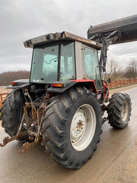 Massey Ferguson 3065 cu Încărcător Profesional