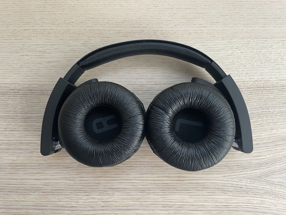 AKG Y50BT безжични слушалки
