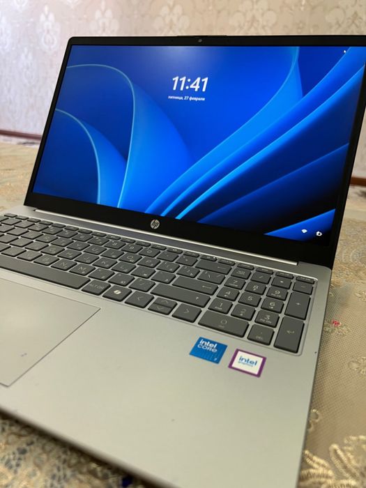 Ноутбук hp i7 янги