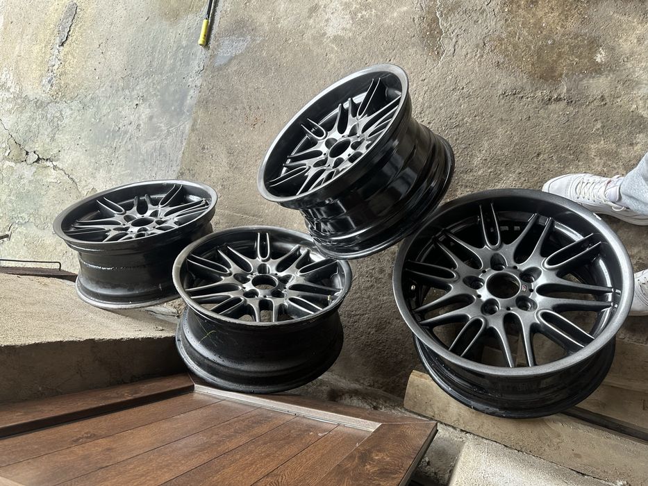 Продается на бмв 65 стиль диск оригинал