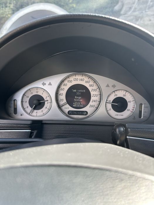 Mercedes Benz E270  CDI AVANGARD