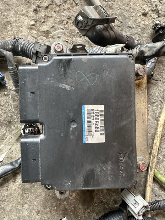 Mitsubishi Lancer 1.8обем