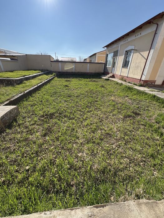 Сотилади: 4 хонали коттедж, Батош МФЙ.