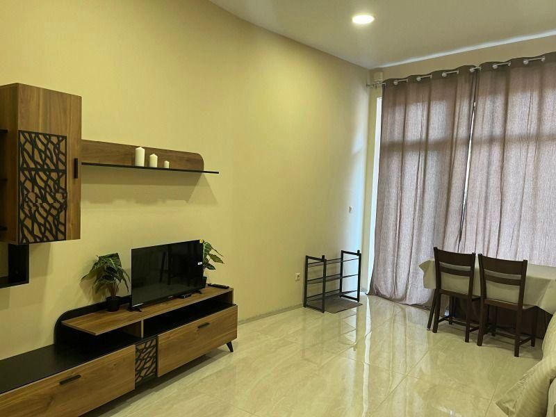 Едностаен апартамент под наем в ж.к. Банишора, 2220247