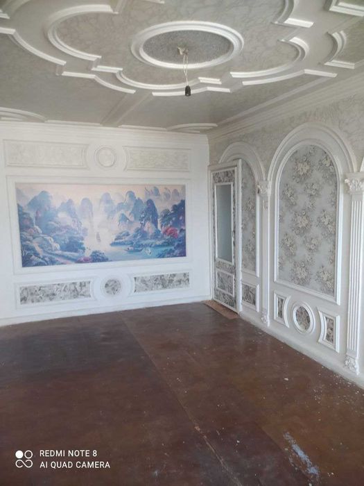 Uy sotiladi Chirchiq 8-MKR 3 xona yo'lni yuzida