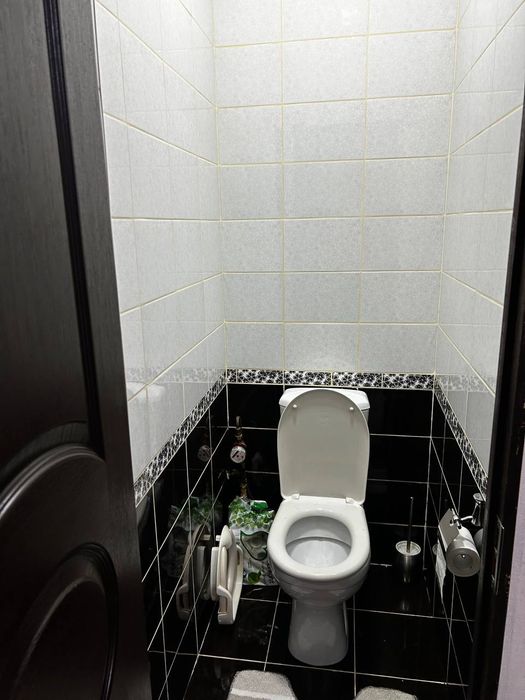 Продаётся Своя 2/2/4 массив Водник-2.