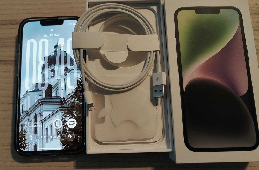 iPhone 14, Midnight, 128 GB