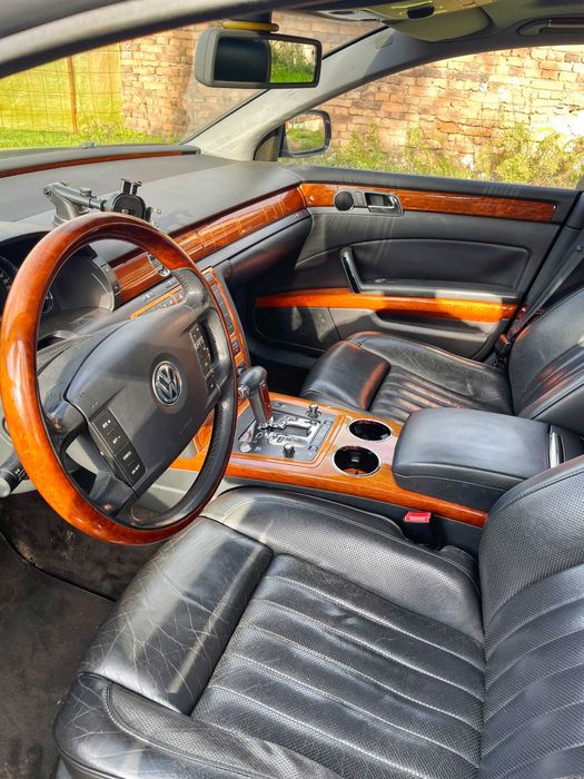 VW Phaeton 4.2, газ/бенин, ПЕРФЕКТЕН и ОБСЛУЖЕН!