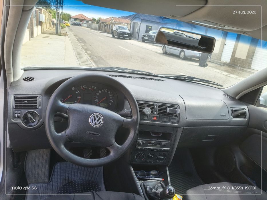 VOLKSWAGEN Golf 2002 — imagine 5