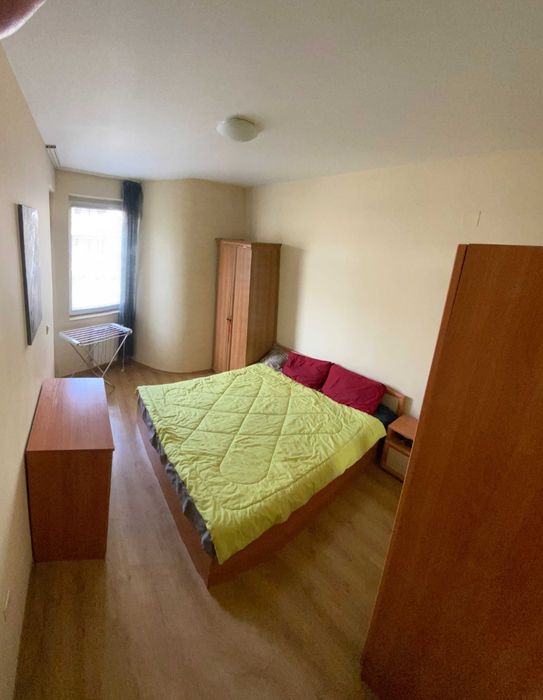 Банишора двустаен 460€