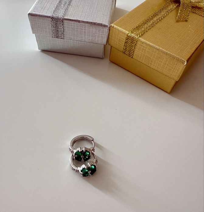Сребро S925 - Сребърни обеци зелени Цирконий