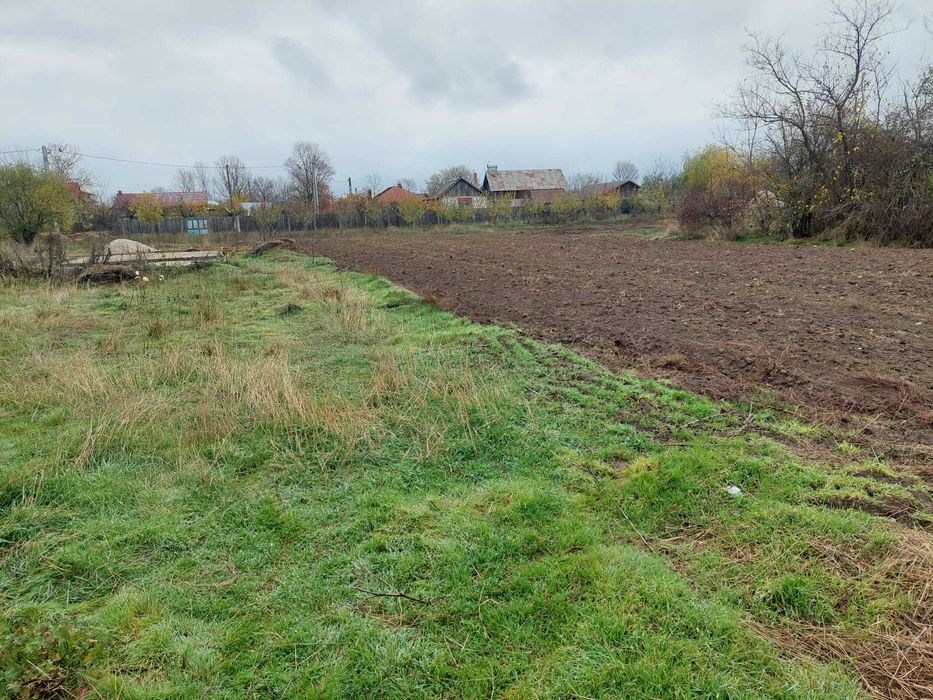 Vanzare urgenta – TEREN 1.467 MP