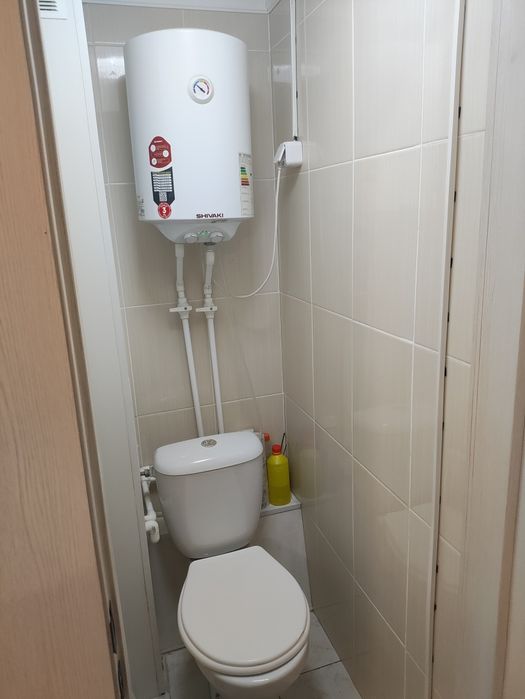 Продам 8 микрорайон  Беркимбаева 95/1