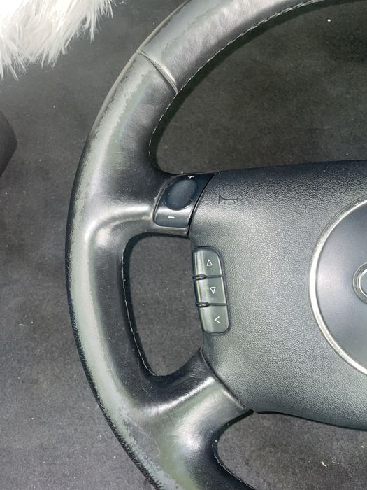 Мултифункционален волан за Audi с аърбег