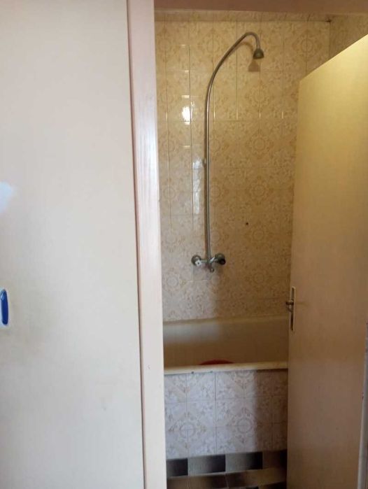 Четеристаен апартамент в центъра