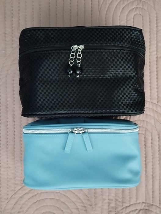 Козметични чантички