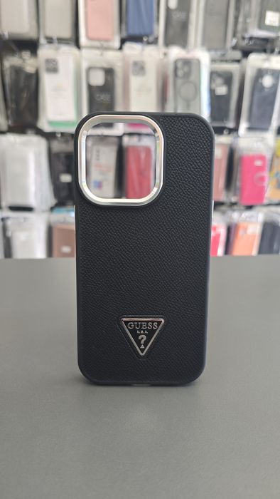 Кейс GUESS за iPhone 16 pro оригинален кожен гръб за айфон 16 про максимална защита