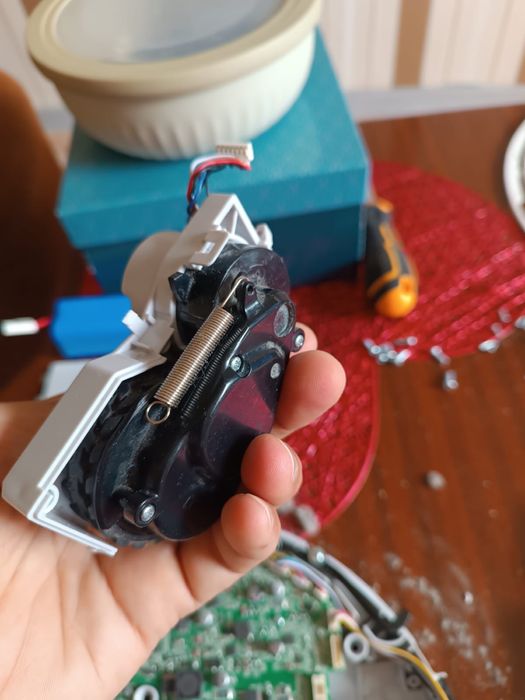 Робот пылесос Tefal Explorer serie 60