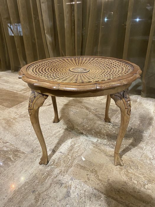 Масивна Ретро маса с ратанов плот 60 см в диаметър