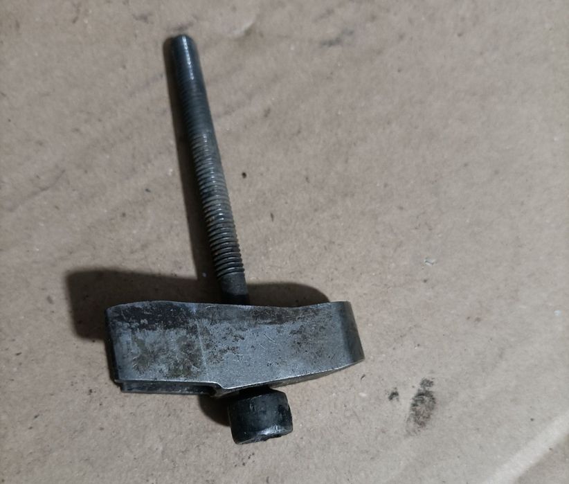 Suport prindere la duză injector:E,C,G,ML,CLK...avantajos trimit oriun